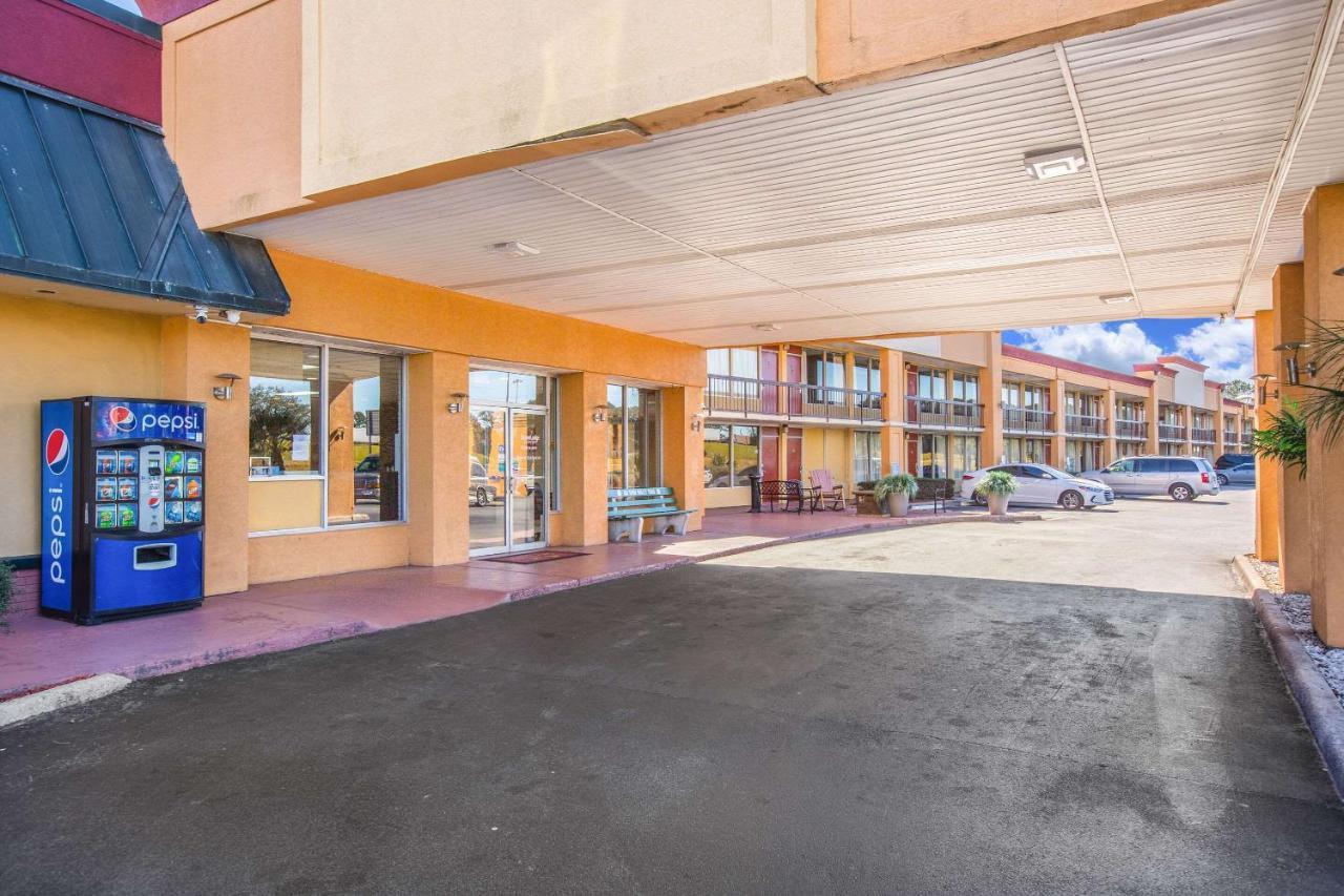 Econo Lodge Choice Hotels I 95 Savannah Gateway 24 Hour Fitness Center On Site Guest Laundry On Site Perkins Restaurant Georgetown Zewnętrze zdjęcie
