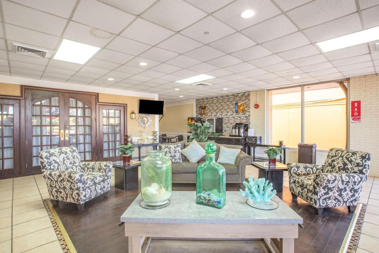 Econo Lodge Choice Hotels I 95 Savannah Gateway 24 Hour Fitness Center On Site Guest Laundry On Site Perkins Restaurant Georgetown Zewnętrze zdjęcie