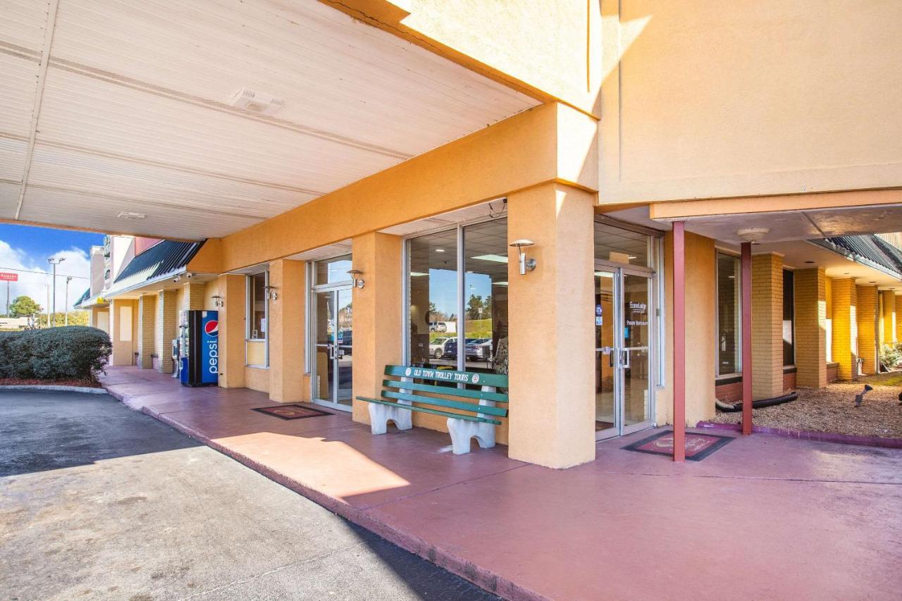 Econo Lodge Choice Hotels I 95 Savannah Gateway 24 Hour Fitness Center On Site Guest Laundry On Site Perkins Restaurant Georgetown Zewnętrze zdjęcie