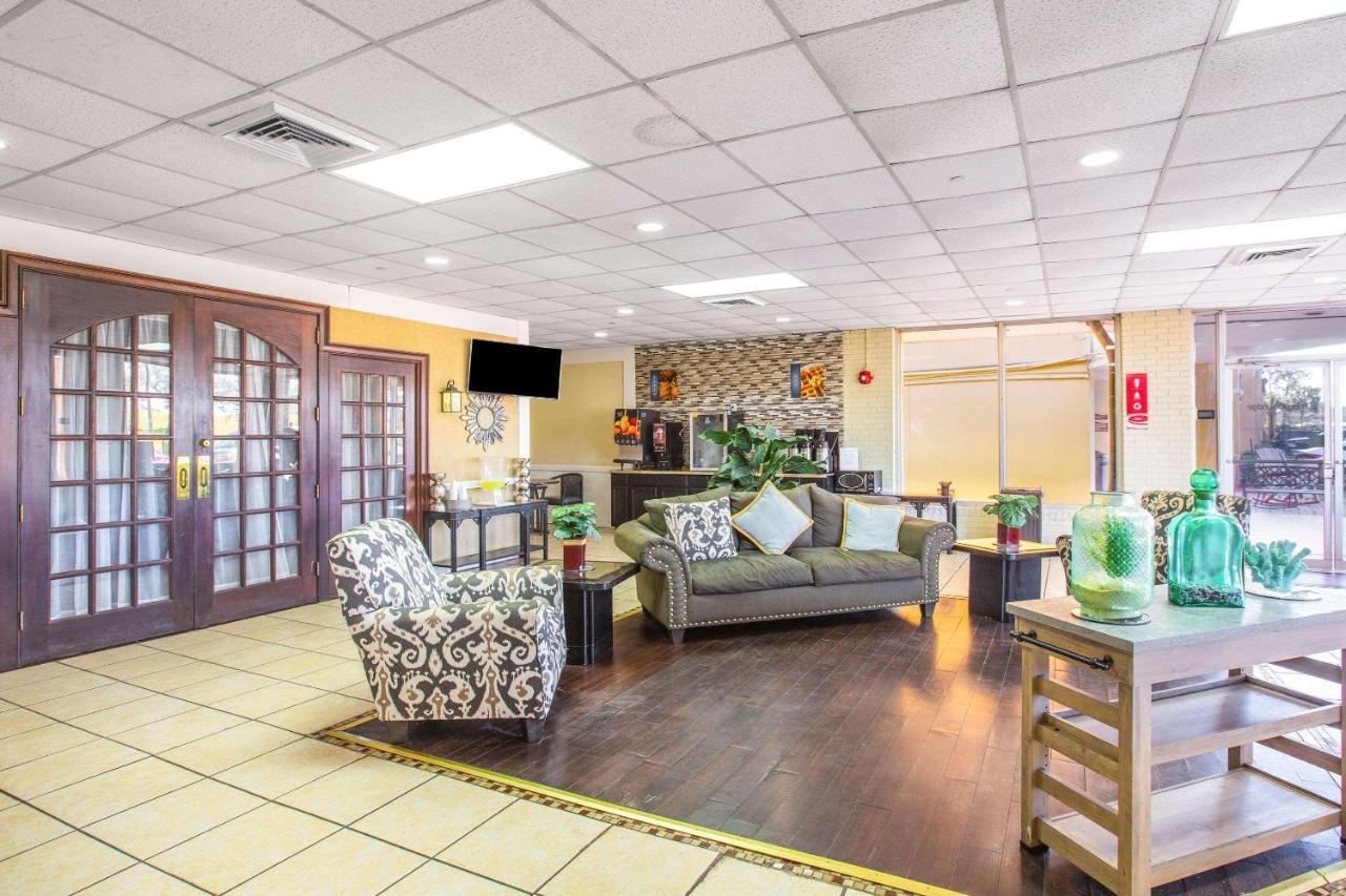 Econo Lodge Choice Hotels I 95 Savannah Gateway 24 Hour Fitness Center On Site Guest Laundry On Site Perkins Restaurant Georgetown Zewnętrze zdjęcie