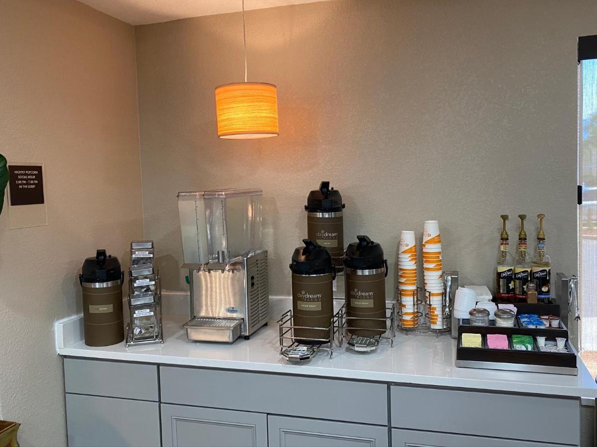 Econo Lodge Choice Hotels I 95 Savannah Gateway 24 Hour Fitness Center On Site Guest Laundry On Site Perkins Restaurant Georgetown Zewnętrze zdjęcie